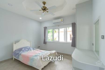 STUART PARK : 4 Bed Pool Villa at Khao Tao area