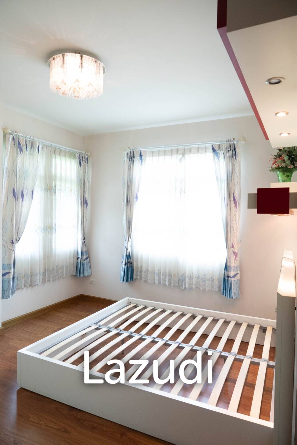 4 Bedrooms 3 Bathsrooms 191 SQ.M. House For Sale