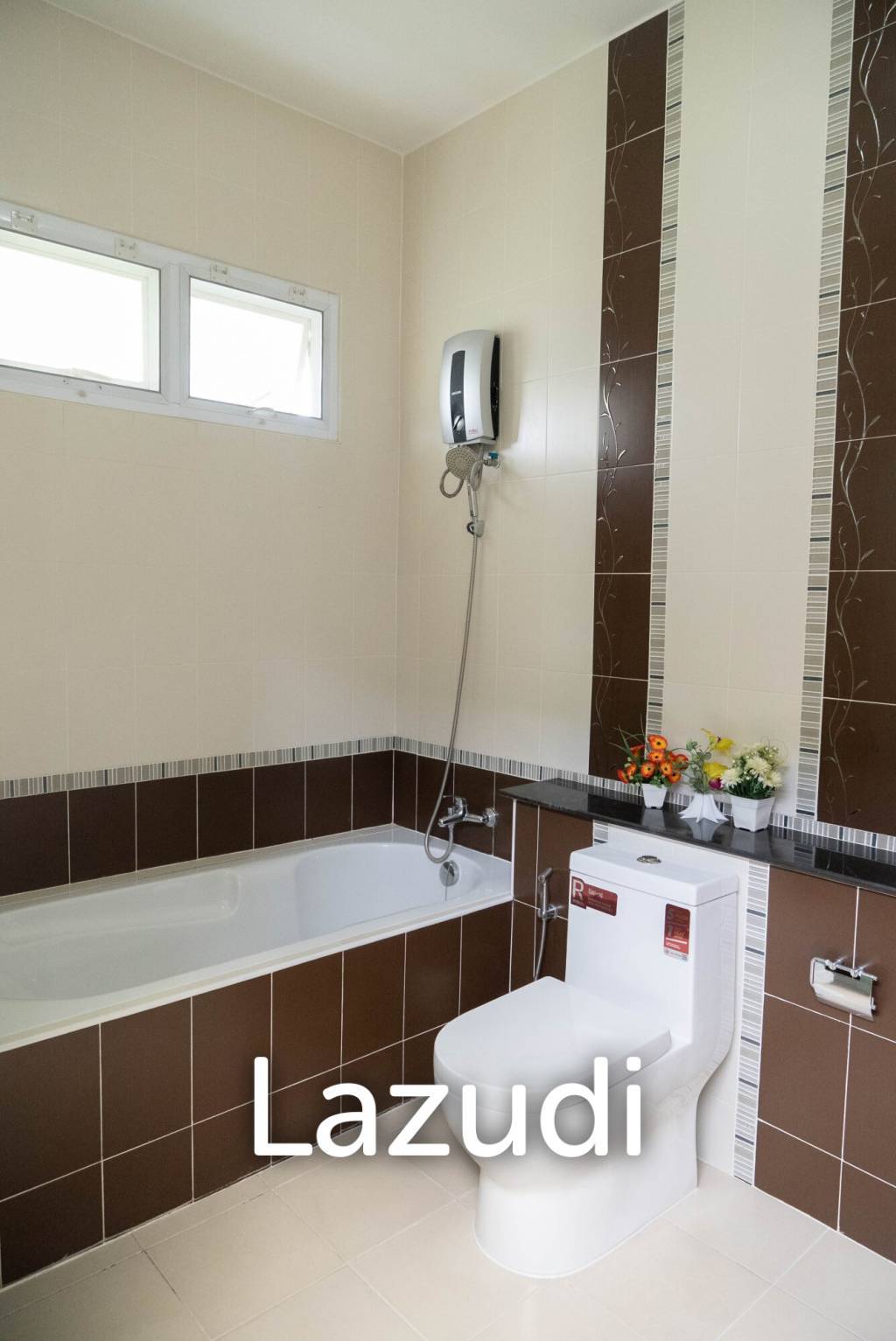 4 Bedrooms 3 Bathsrooms 191 SQ.M. House For Sale