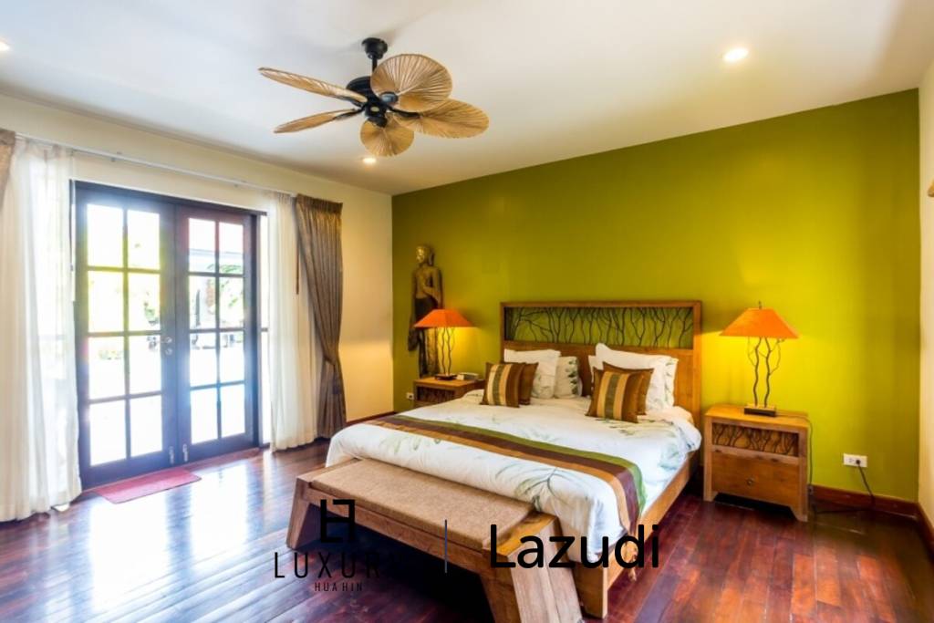 1,600 ตร.ม 5 เตียง 5 อาบน้ำ วิลล่า For ขาย