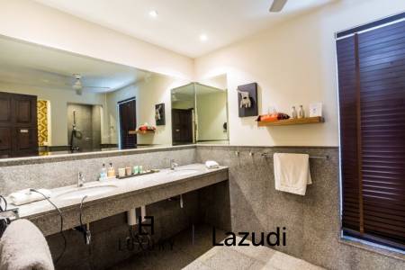 1,600 ตร.ม 5 เตียง 5 อาบน้ำ วิลล่า For ขาย