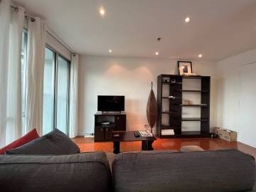 Sukhumvit Suite 1 bedroom condo for sale and rent
