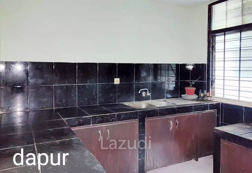 Rumah Dijual di Kota Madiun Dekat Alun-Alun Madiun, Plaza Lawu, Pasar Sleko, RS Griya Husada, Hotel Aston Madiun
