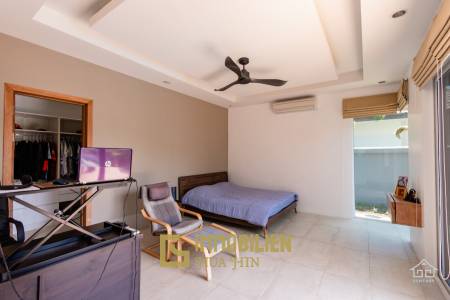 ALAMANDA VILLA HUA HIN  : Modern 3 bed pool villa