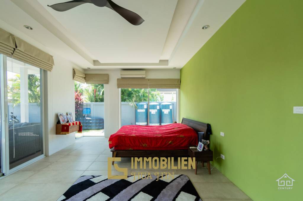 ALAMANDA VILLA HUA HIN  : Modern 3 bed pool villa