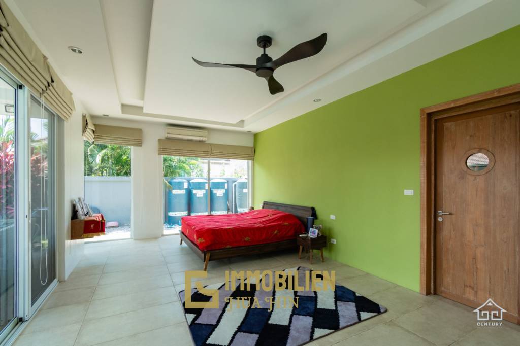 ALAMANDA VILLA HUA HIN  : Modern 3 bed pool villa