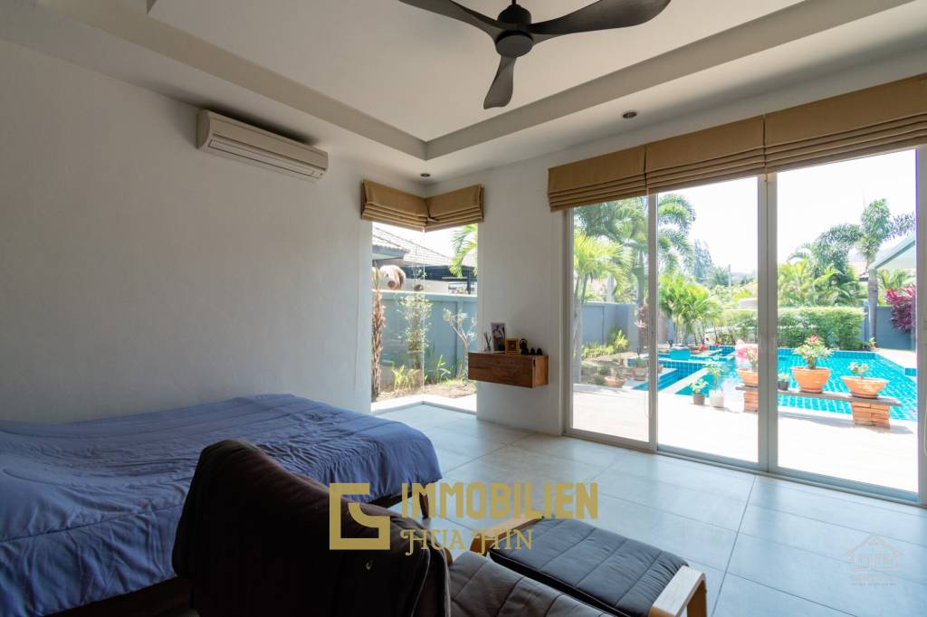 ALAMANDA VILLA HUA HIN  : Modern 3 bed pool villa