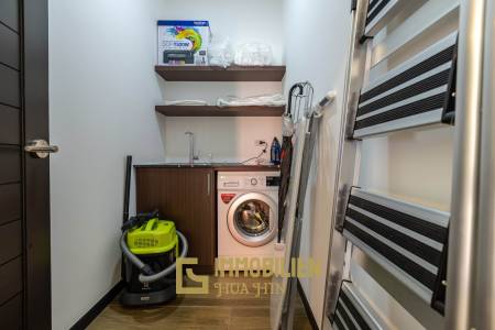 1,312 metro cuadrado 4 ` 4 Baño Villa de Venta