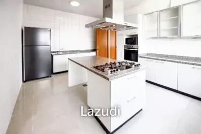 4 Bed 450 Sqm at The Grand Sethiwan