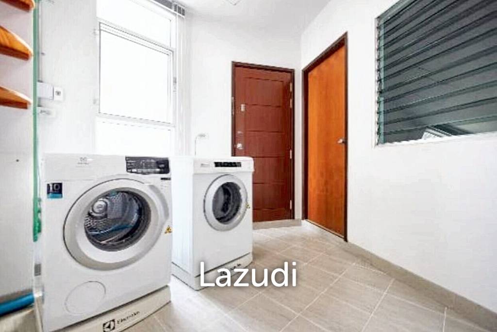 4 Bed 450 Sqm at The Grand Sethiwan
