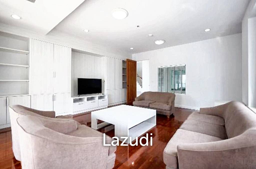 4 Bed 450 Sqm at The Grand Sethiwan