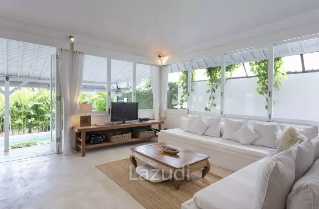 Colonial Investment villa in Petitenget 3 bedrooms Semi Furnished