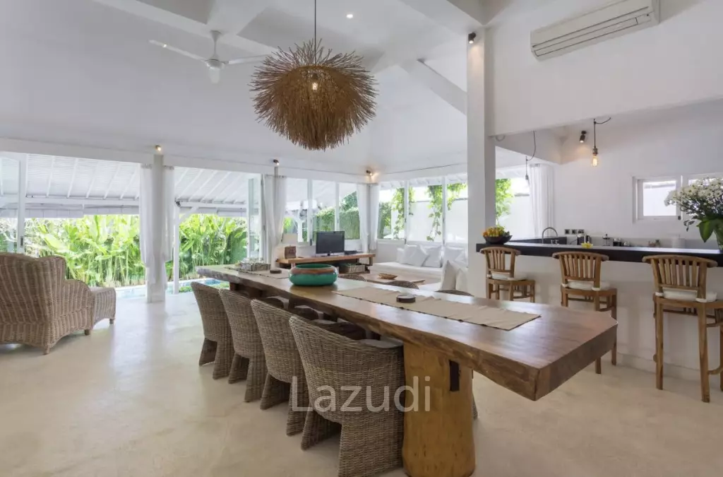 Colonial Investment villa in Petitenget 3 bedrooms Semi Furnished