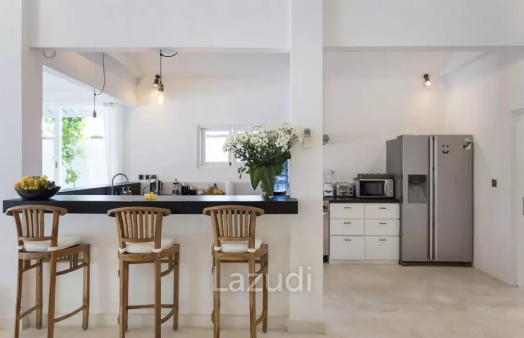 Colonial Investment villa in Petitenget 3 bedrooms Semi Furnished
