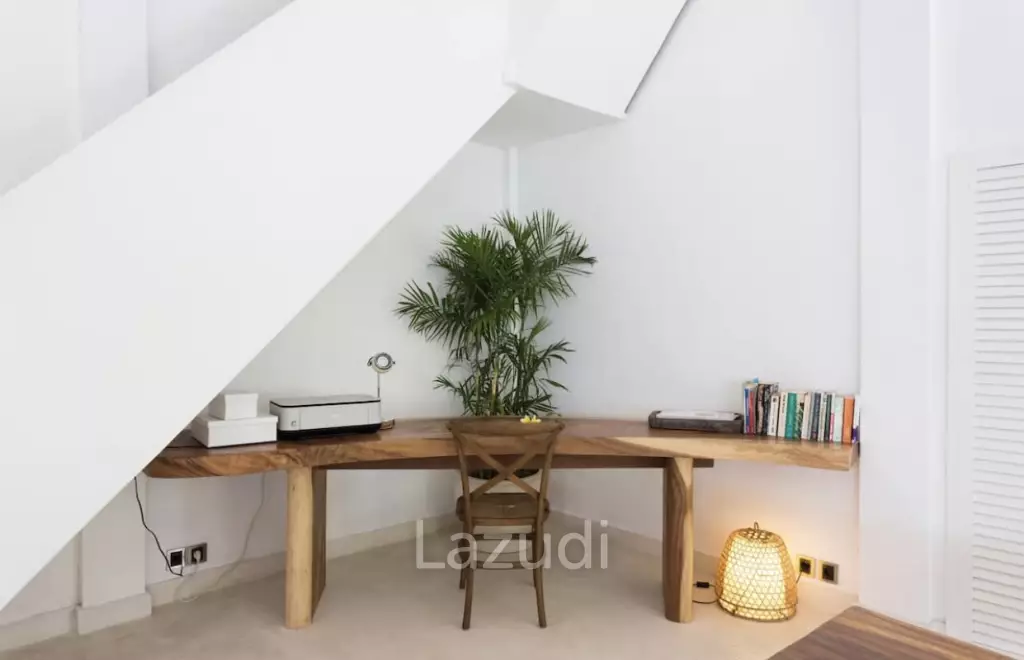 Colonial Investment villa in Petitenget 3 bedrooms Semi Furnished