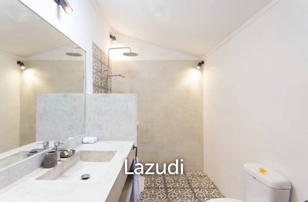 Colonial Investment villa in Petitenget 3 bedrooms Semi Furnished