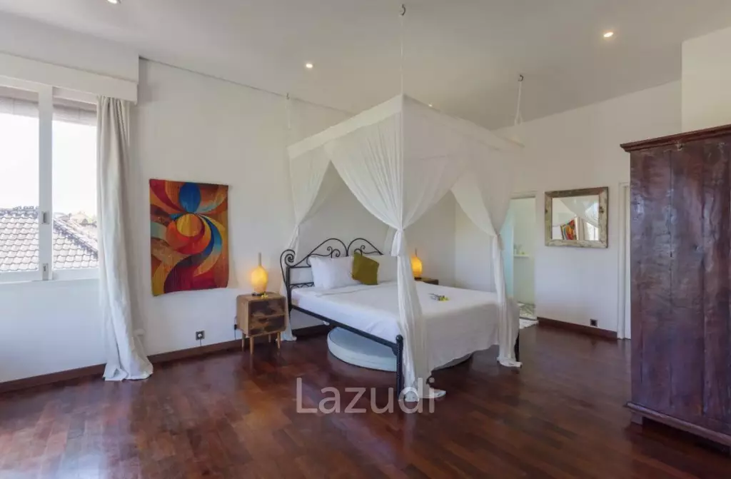 Colonial Investment villa in Petitenget 3 bedrooms Semi Furnished