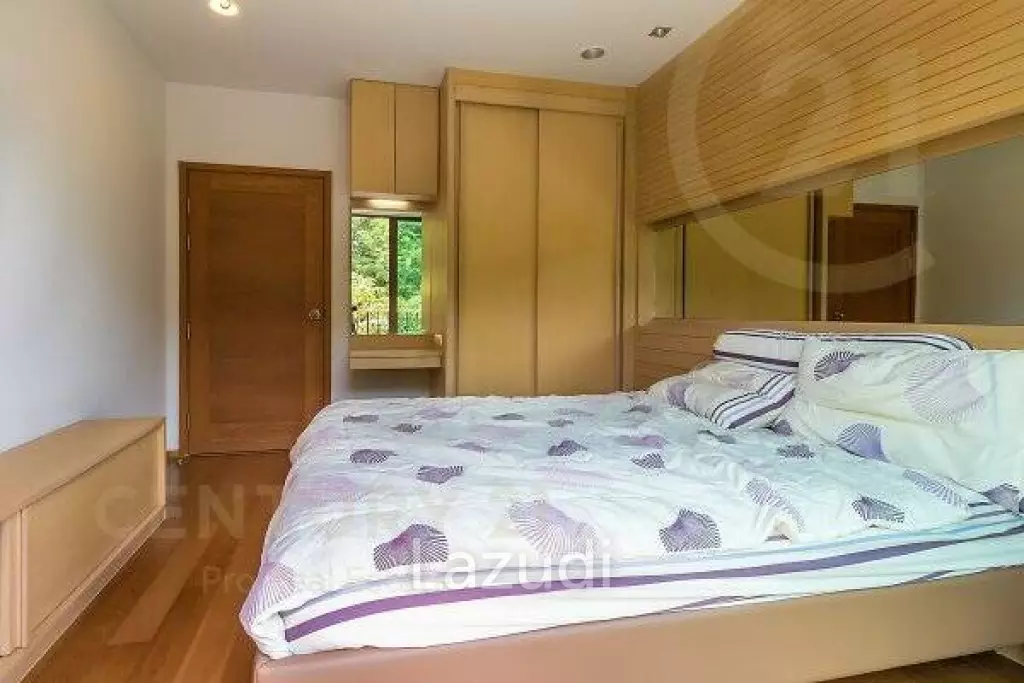 Luxury 3 Bed Beachfront Condo