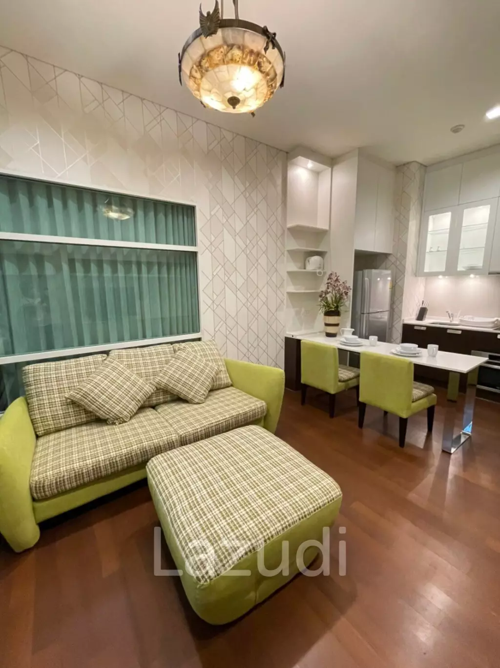 1 Bed 43 SQ. M. Ivy Thonglor