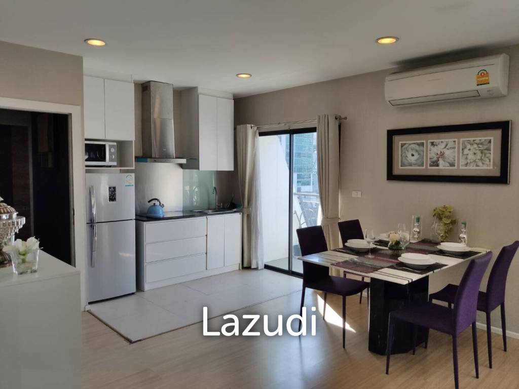 1 Bed 1 Bath 80 SQ.M. Renova Residence Chidlom