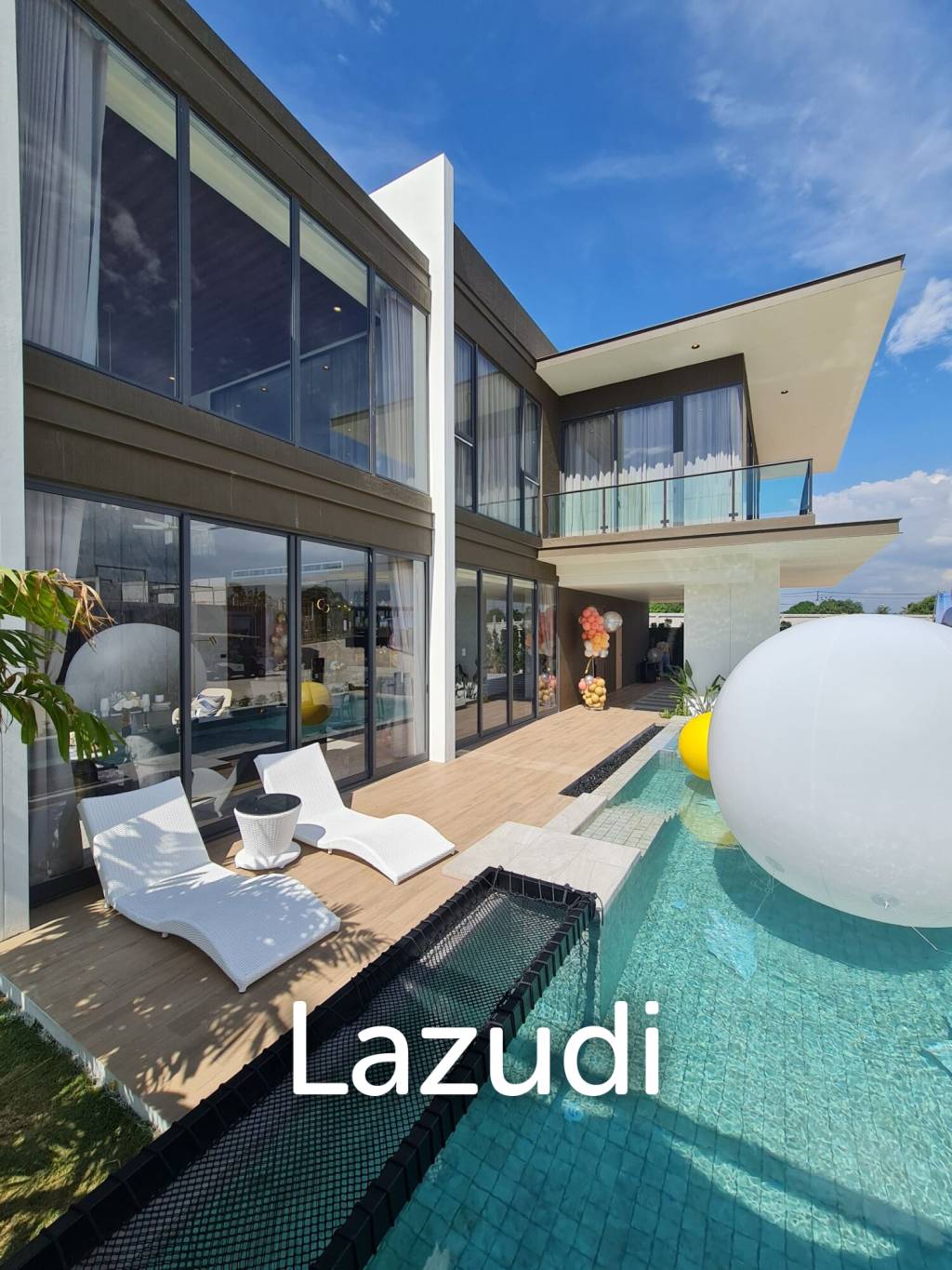 4 Bed 375.75 SQ.M Highbury Hill Pool Villas Pattaya
