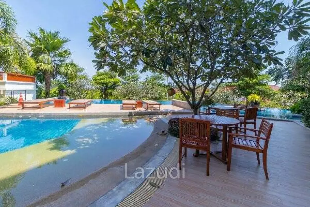 Mountain View 1 Bed Condo