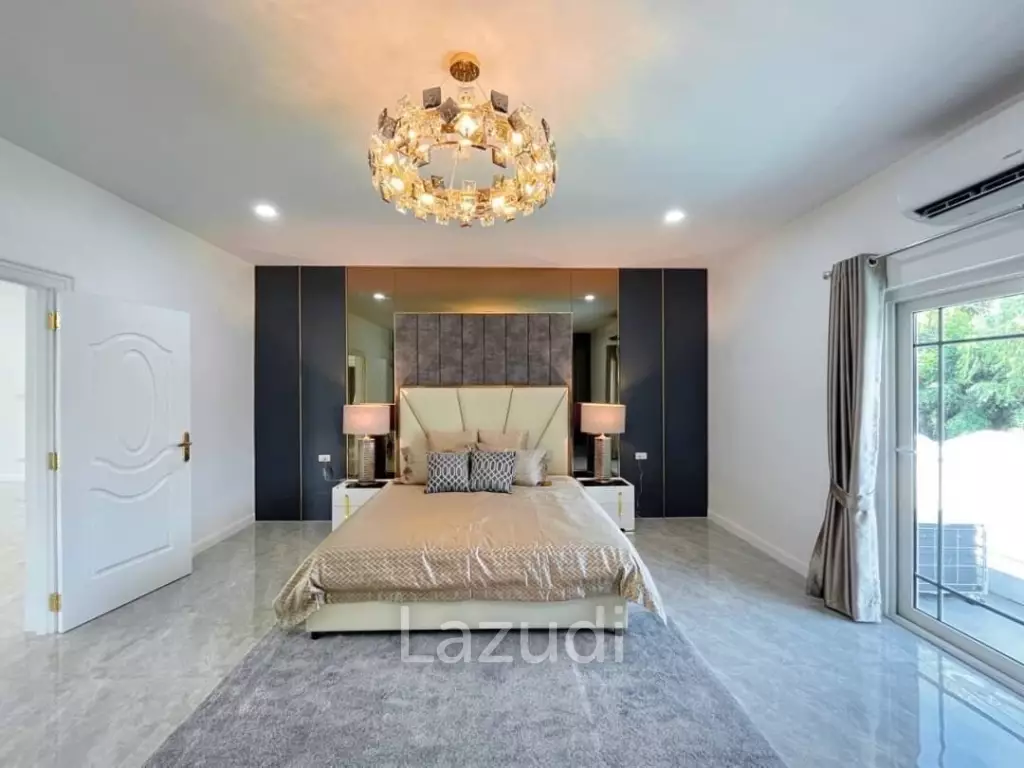 Pool Villa for Sale in Tungklom-Tanman, Pattaya
