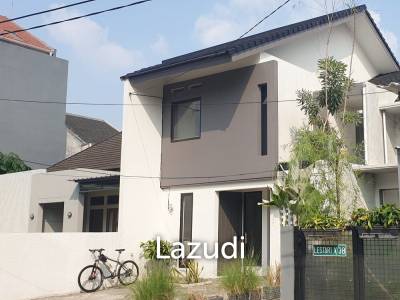 Rumah Dijual di Pisangan Ciputat Dekat UIN Jakarta, RS Hermina Ciputat, MRT Lebak Bulus, Aneka Buana Cirendeu