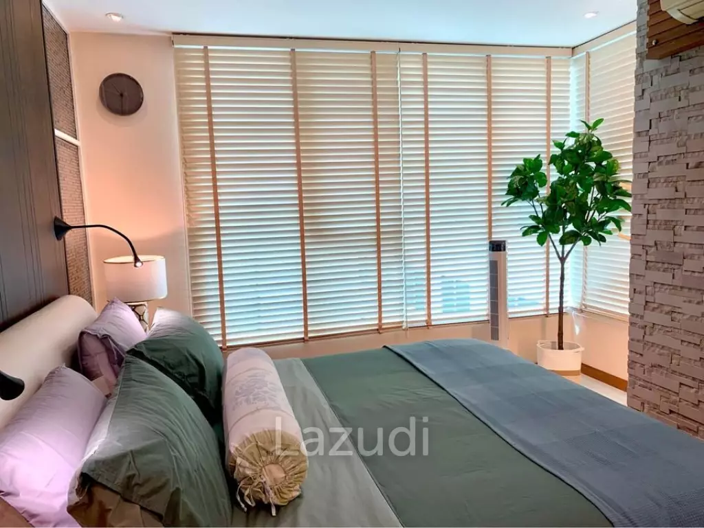 2 Bed 63 SQ.M. Sukhumvit Living Town