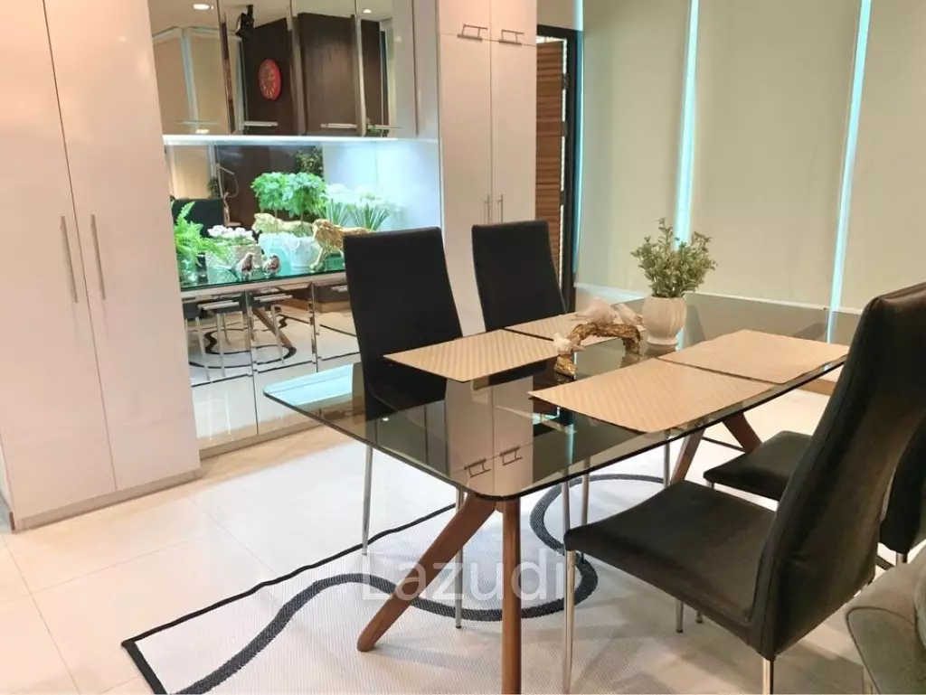 2 Bed 63 SQ.M. Sukhumvit Living Town