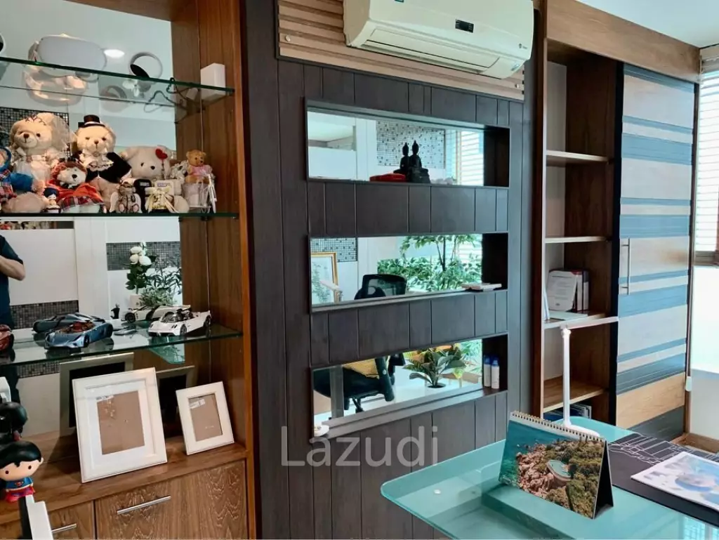 2 Bed 63 SQ.M. Sukhumvit Living Town
