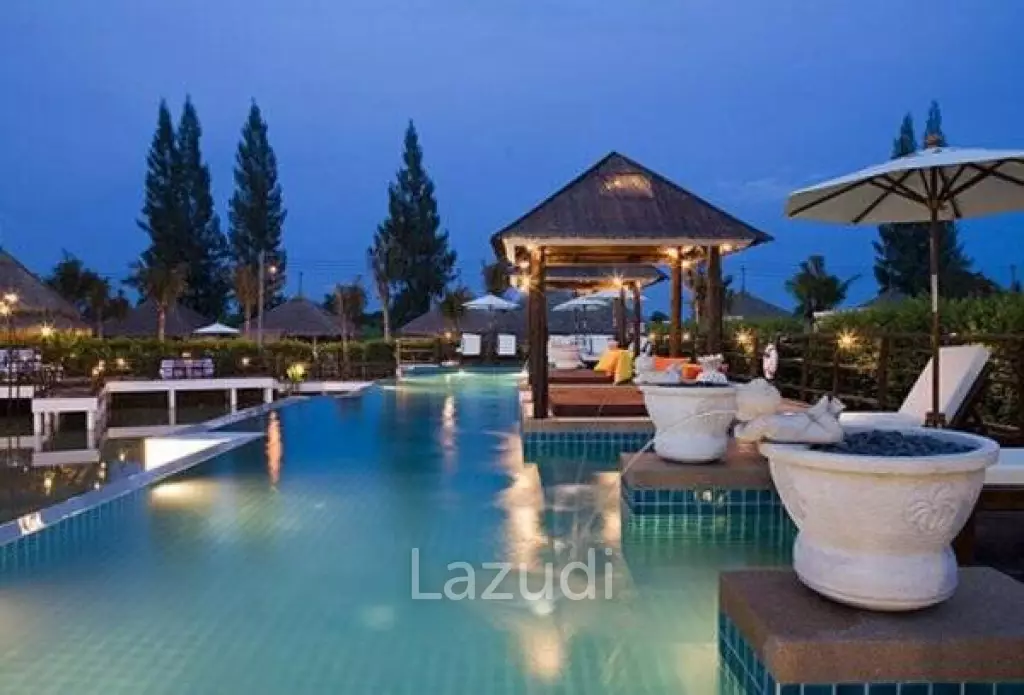 DHEVAN DARA: Garden Pool Villa
