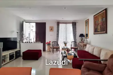 Dijual Exclusive Townhouse Dekat Bintaro Plaza, Mall Bintaro Exchange, Stasiun Pondok Ranji, RS Mitra keluarga Bintaro