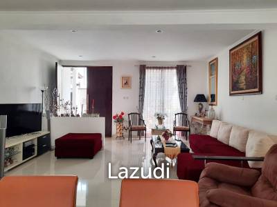 Dijual Exclusive Townhouse Dekat Bintaro Plaza, Mall Bintaro Exchange, Stasiun Pondok Ranji, RS Mitra keluarga Bintaro