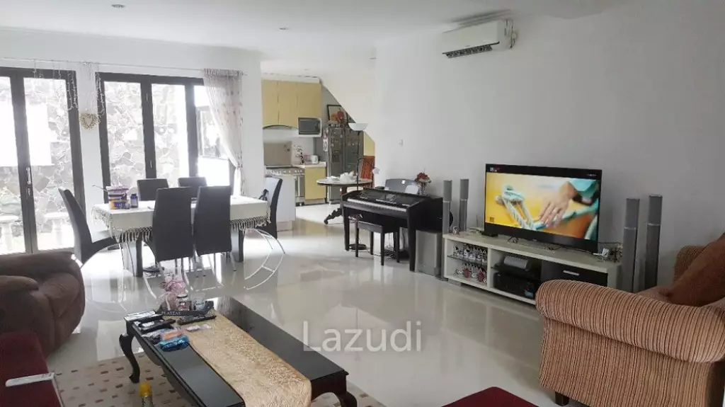 Dijual Exclusive Townhouse Dekat Bintaro Plaza, Mall Bintaro Exchange, Stasiun Pondok Ranji, RS Mitra keluarga Bintaro