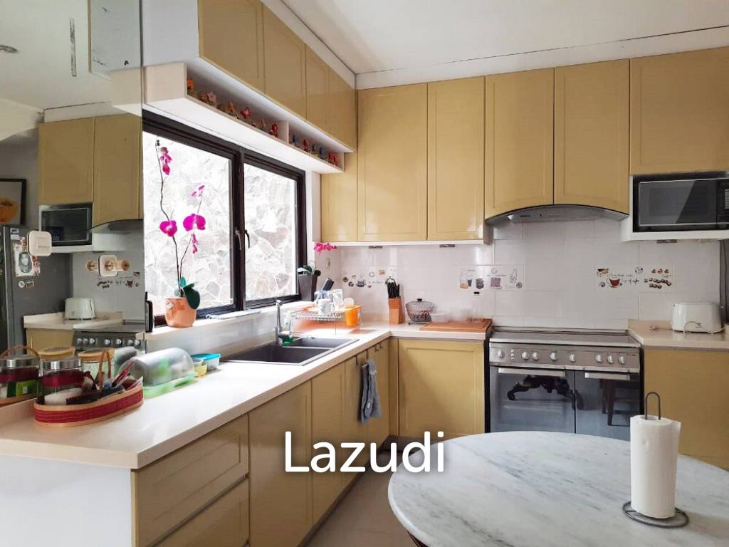 Dijual Exclusive Townhouse Dekat Bintaro Plaza, Mall Bintaro Exchange, Stasiun Pondok Ranji, RS Mitra keluarga Bintaro