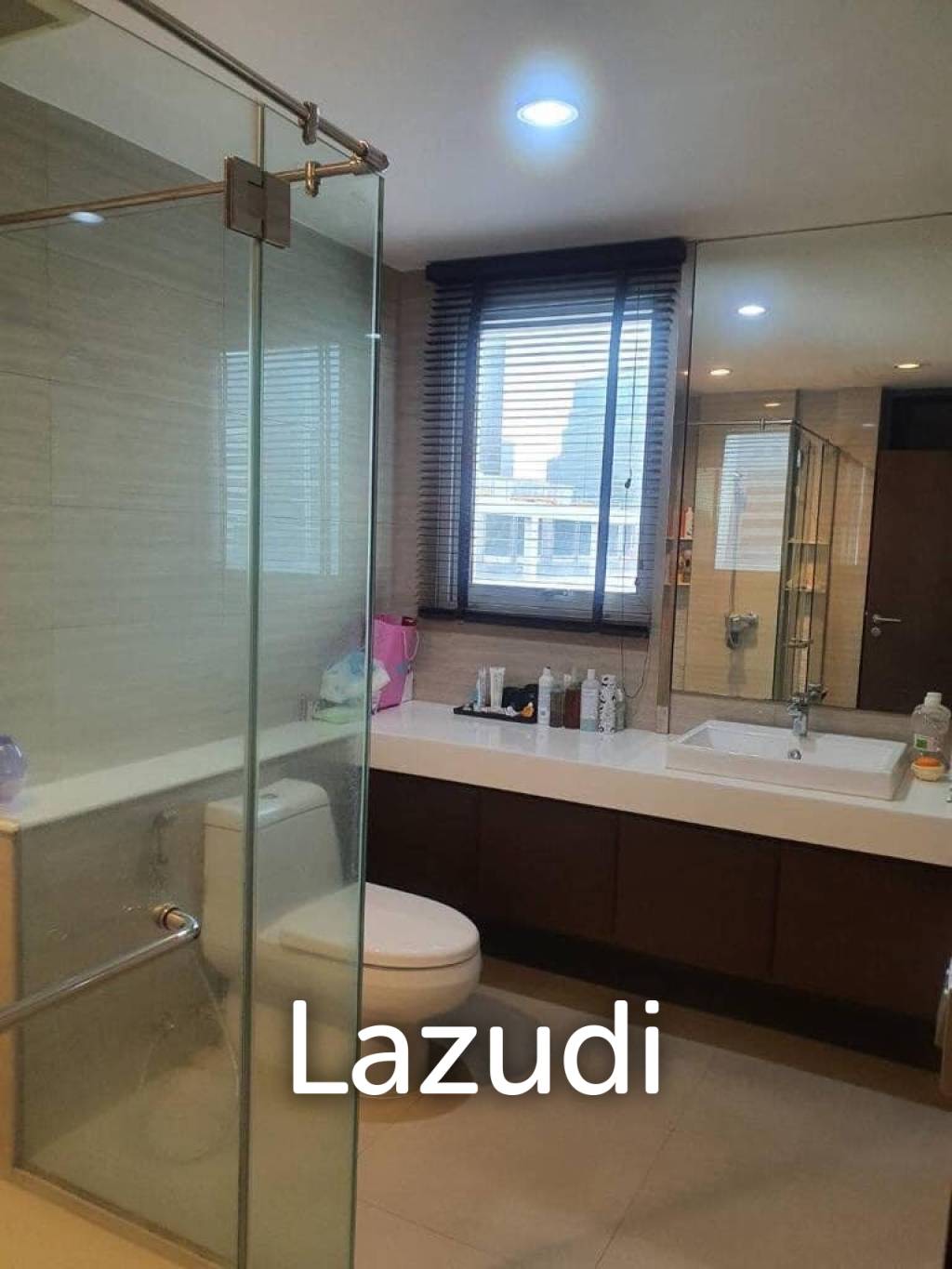 3 Bed 151.22 SQ.M Silom Condominium