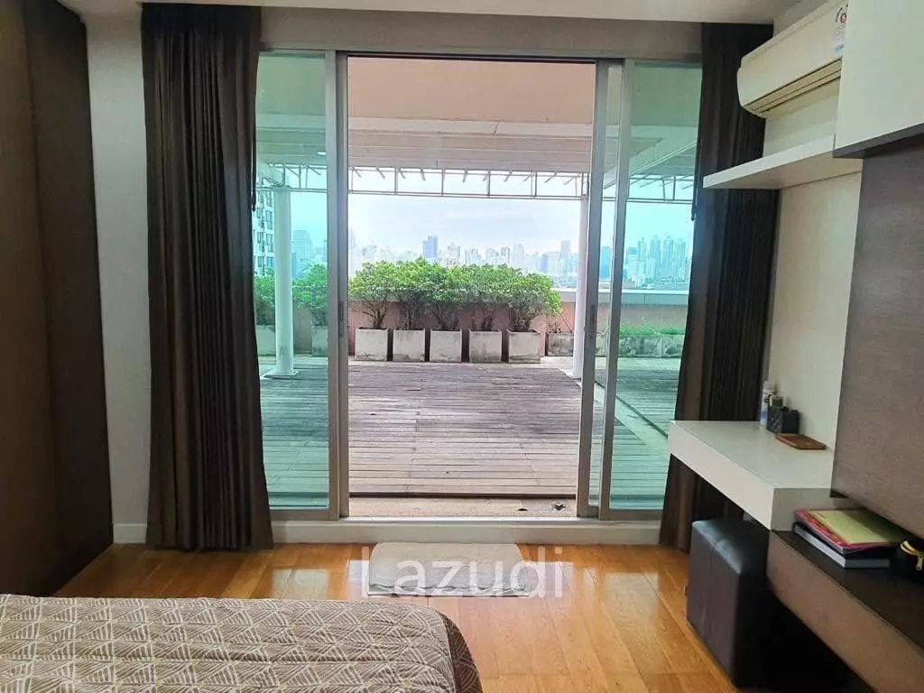 3 Bed 151.22 SQ.M Silom Condominium