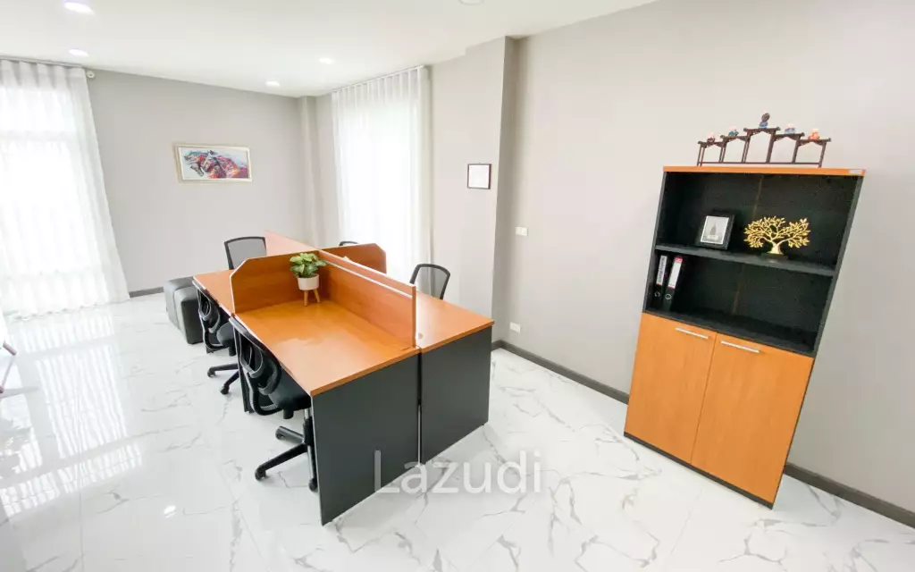 4 Bed 6 Bath 402 SQ.M Home Office at Hallmark Elegant