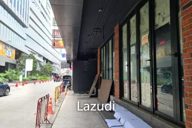 Corner 2 Story Retail Space On Top Location In at BTS SALA DEANG