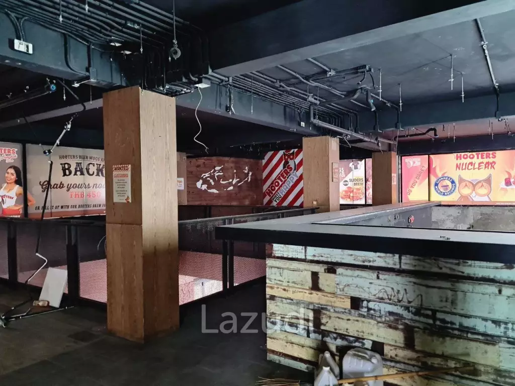 Corner 2 Story Retail Space On Top Location In at BTS SALA DEANG