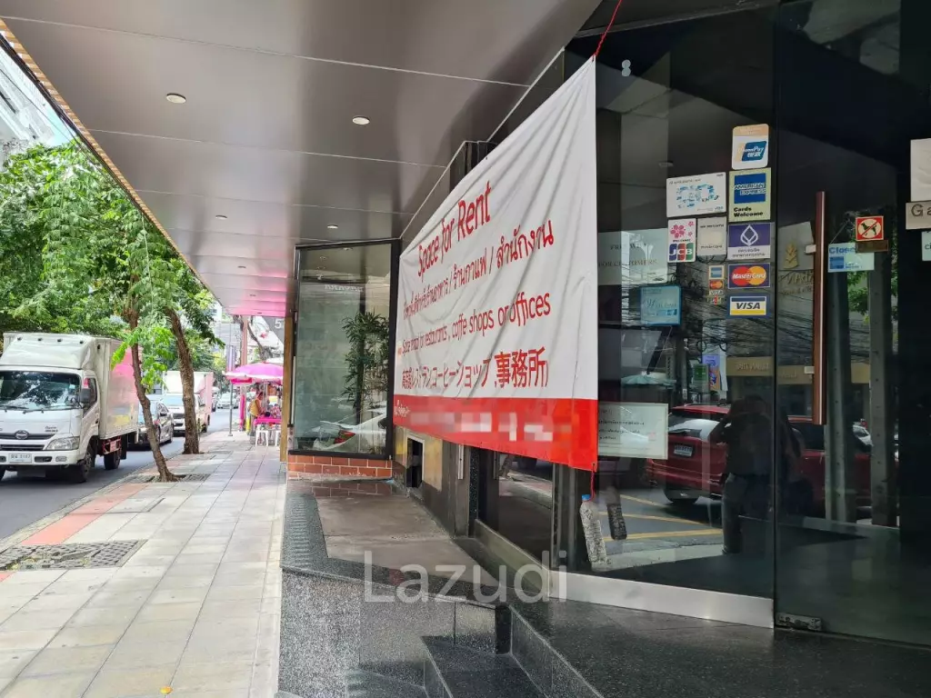 Second Floor Retail Space in The Raya Surawong-Bangkok Hotel