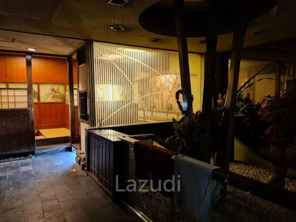 Second Floor Retail Space in The Raya Surawong-Bangkok Hotel