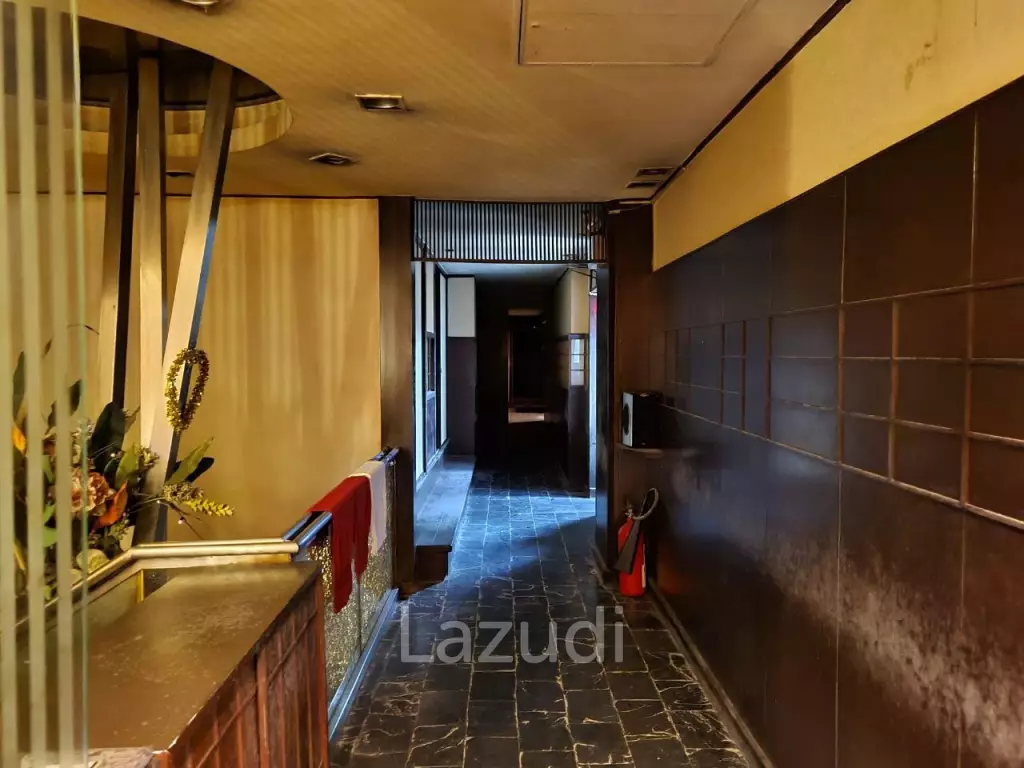 Second Floor Retail Space in The Raya Surawong-Bangkok Hotel