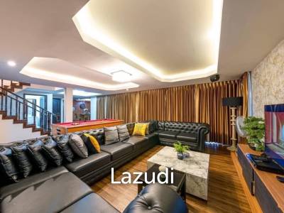 Pool Villa for Sale at Jomtien Beach