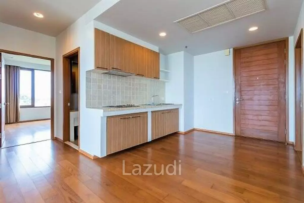 Luxury 3 Bed Beachfront Condo