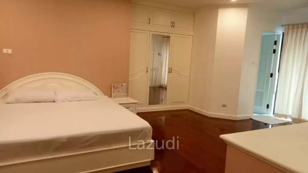 3 Beds 3 Baths 165 SQ.M. Condo For Rent+Sale