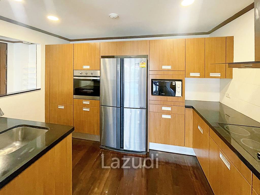 3 Bedrooms 3 Bathrooms 195 SQ.M. Condo For Rent