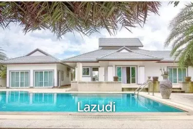 EMERALD RESORT: 4 Bed Pool Villa