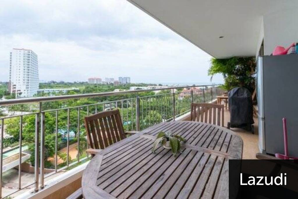 Luxury Penthouse With Spectacular Views Luxury Penthouse With Spectacular Views